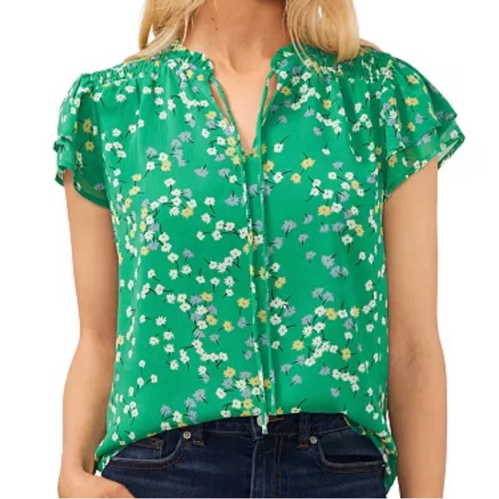 CeCe Split -Neck Flutter Sleeve Blouse